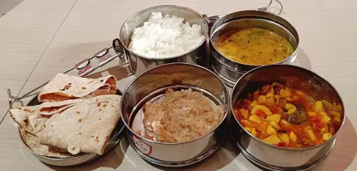 Small tiffin